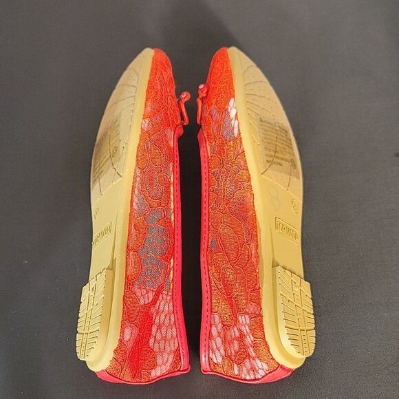 BRAND NEW TOP MODA ANNETTE-1 LACE BOWNOT SLIP-ON STYLE FLAT - Picture 12 of 16